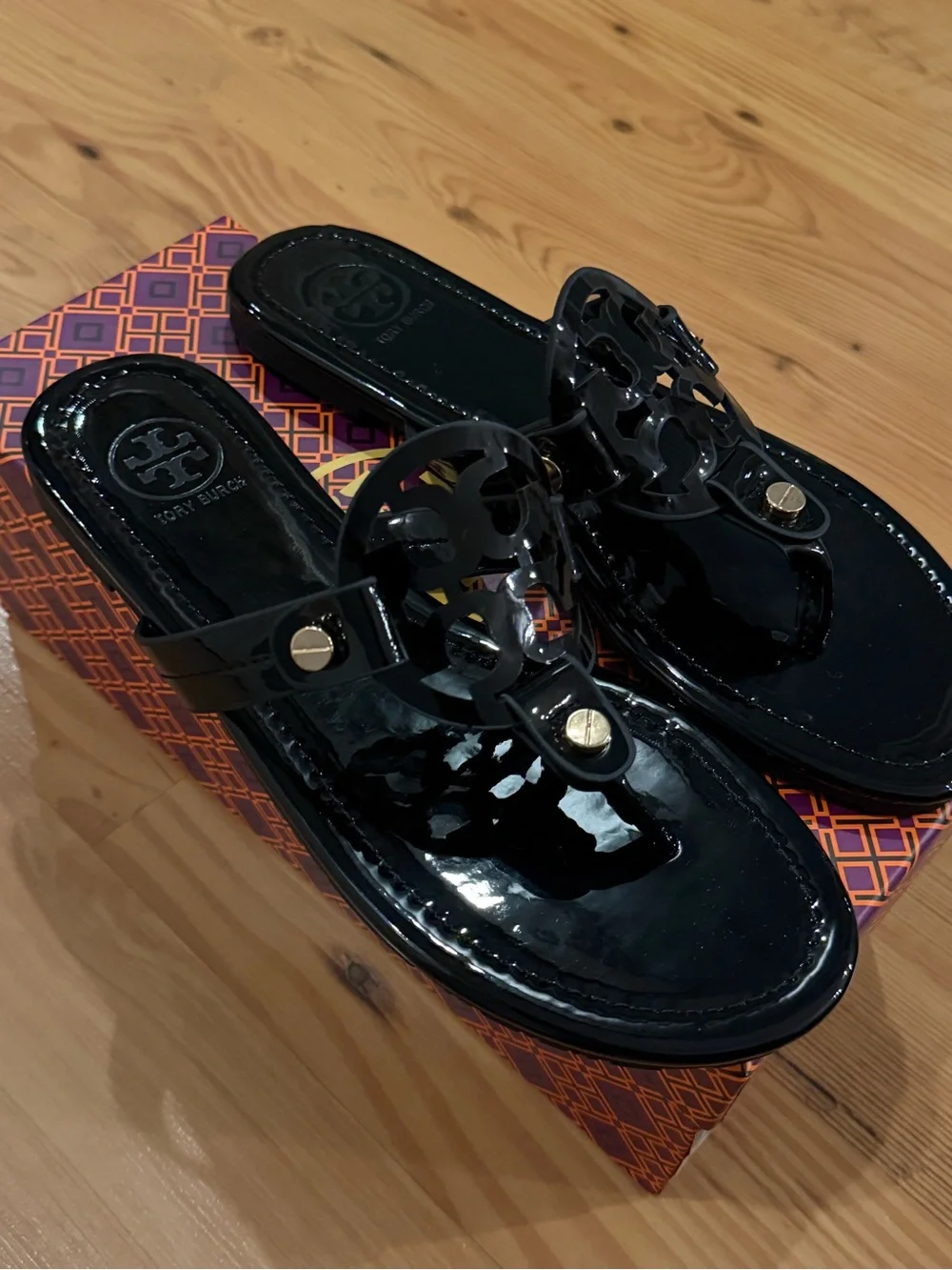 Tory Burch Glossy Black Patent Miller Logo Thong Sandals
